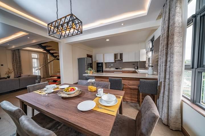 SPRING VALLEY – FURNISHED 3 BEDROOM DUPLEX APARTMENT TO LET