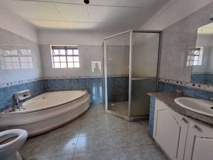 4 BEDROOM TOWNHOUSE FOR RENT – WESTLANDS