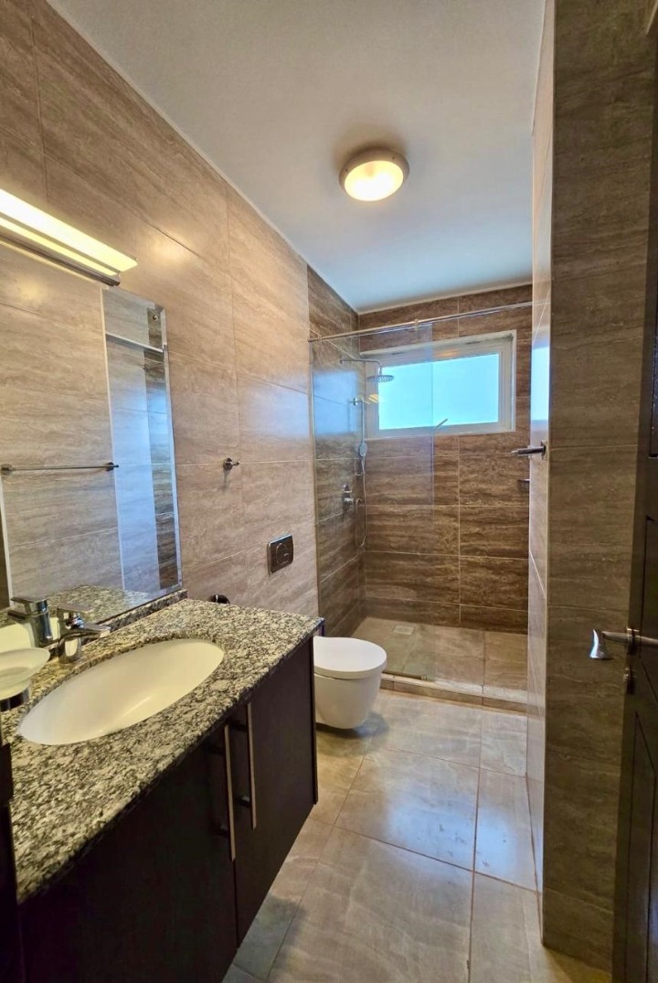 4-BEDROOM APARTMENT TO LET - RIVERSIDE