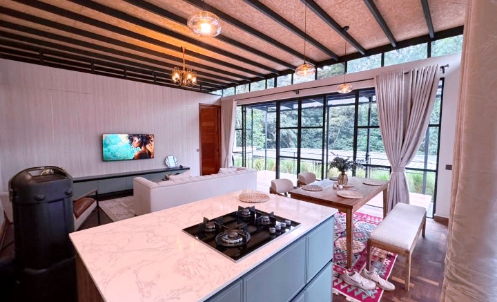 WESTLANDS | LUXURY 1-BEDROOM COTTAGE TO LET