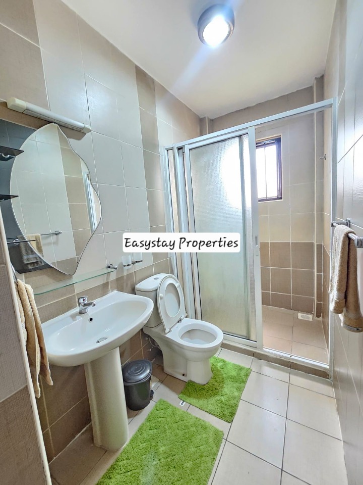 3 BEDROOM APARTMENT TO LET - LAVINGTON
