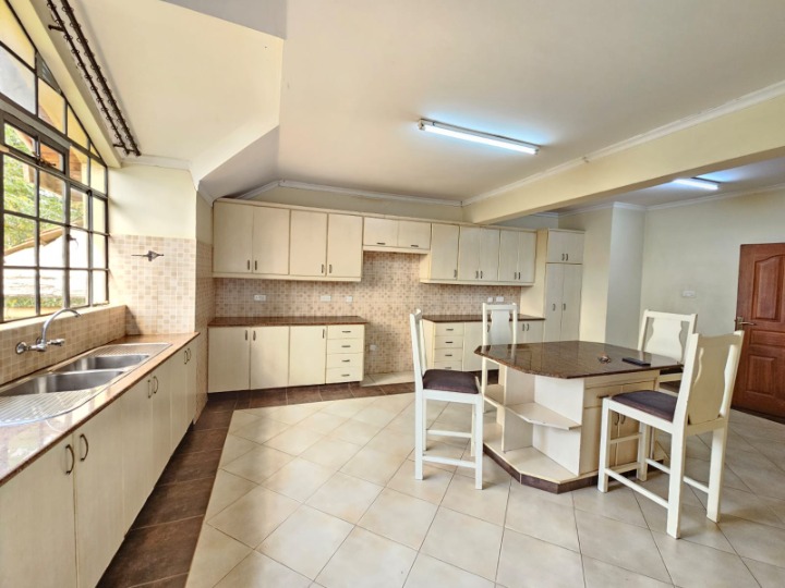 WESTLANDS | 3 BEDROOM + DSQ APARTMENT TO LET