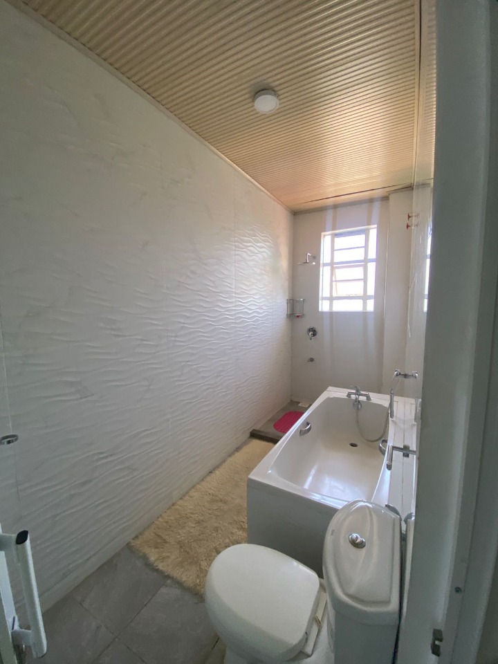 UNFURNISHED 5 BEDROOM HOUSE FOR RENT– RUNDA