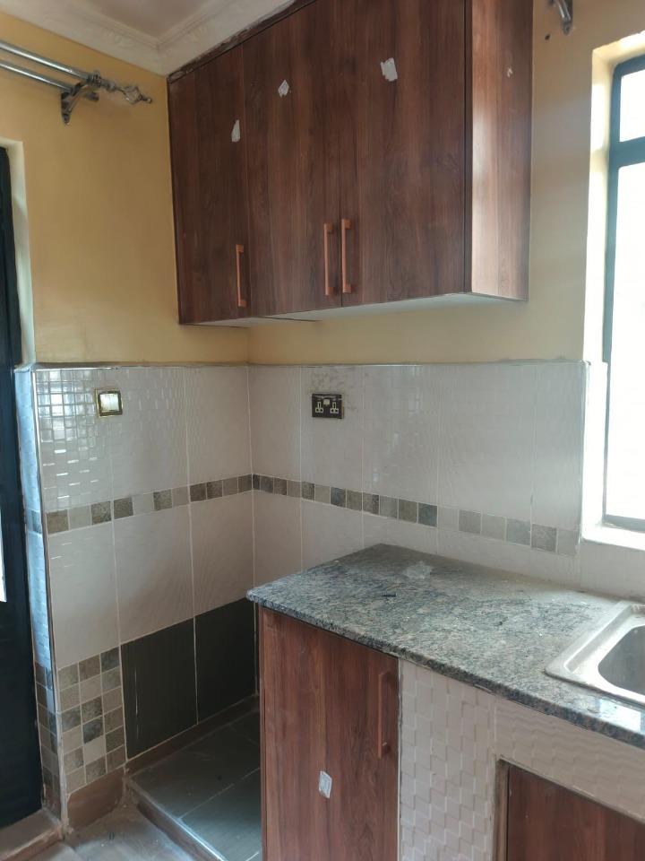 RIDGEWAYS | 2BEDROOM FURNISHED COTTAGE TO LET