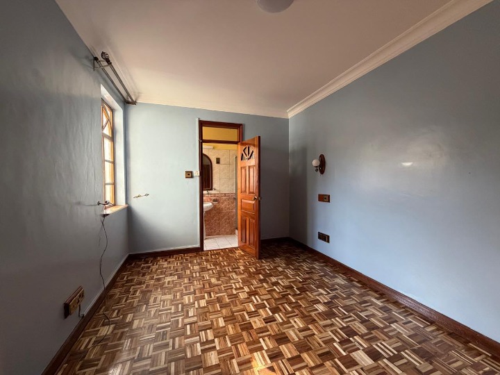 4-BEDROOM TOWNHOUSE TO LET | LAVINGTON