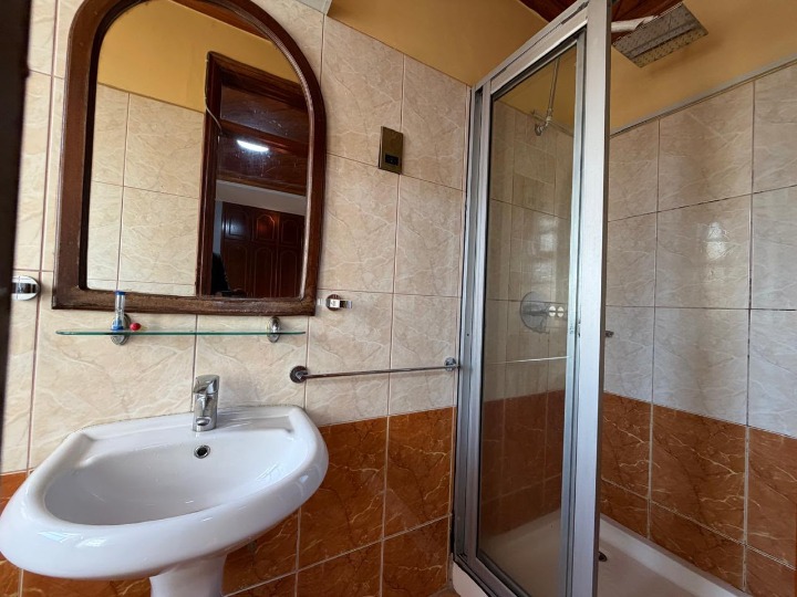 4-BEDROOM TOWNHOUSE TO LET | LAVINGTON