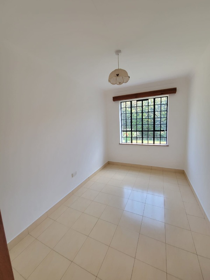 UNFURNISHED 2-BEDROOM COTTAGE FOR RENT – RUNDA
