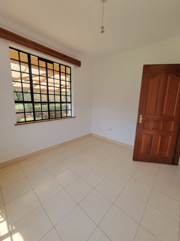 UNFURNISHED 2-BEDROOM COTTAGE FOR RENT – RUNDA