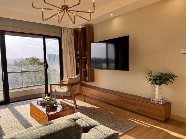 2 BEDROOM FURNISHED APARTMENT FOR RENT - RIVERSIDE
