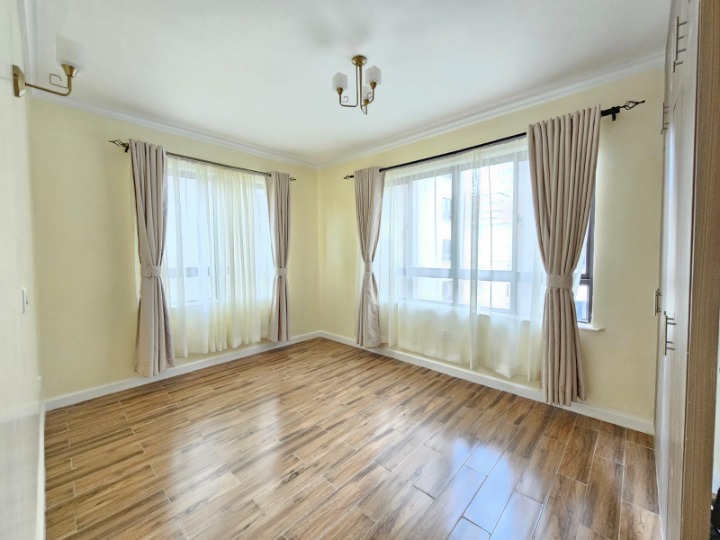 3 BEDROOM APARTMENT TO LET - LAVINGTON