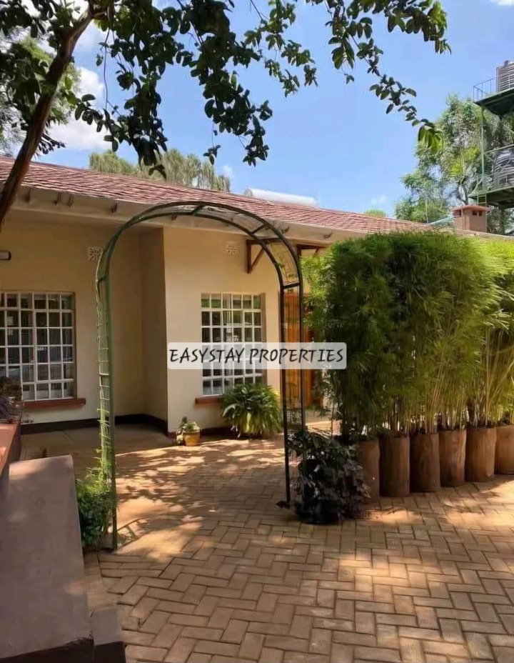 SPRING VALLEY - 2 BEDROOM UNFURNISHED GUESTWING FOR RENT