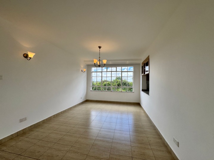 LAVINGTON - 3 BEDROOM APARTMENT + DSQ TO LET