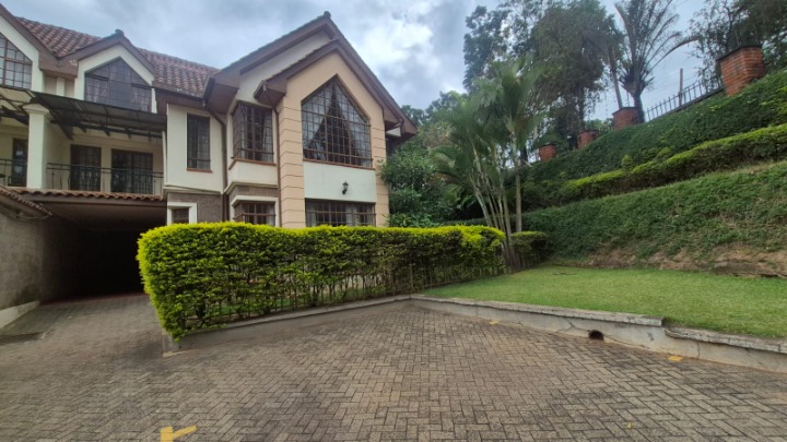 LAVINGTON – 5 BEDROOM HOUSE FOR RENT