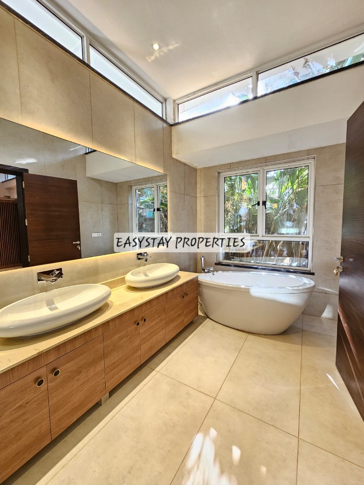 RUNDA | 4-BEDROOM AMBASSADORIAL BUNGALOW TO LET