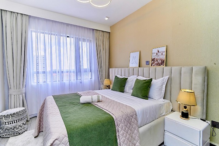 2-BEDROOM FURNISHED APARTMENT TO LET – LAVINGTON