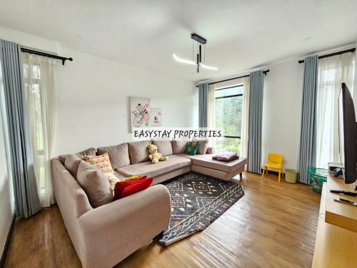 FURNISHED 4-BEDROOM TOWNHOUSE TO LET – KITISURU