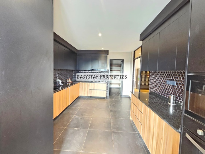 4-BEDROOM PENTHOUSE + DSQ FOR RENT – WESTLANDS