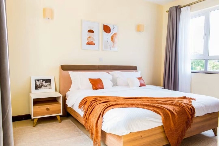2 BEDROOM FURNISHED APARTMENT TO LET - WESTLANDS