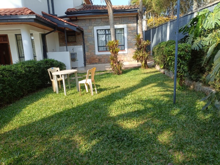 2-BEDROOM FURNISHED HOUSE TO LET - RUNDA