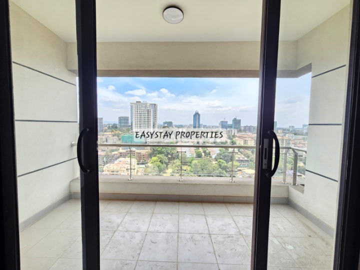 3 BEDROOM APARTMENT+ DSQ FOR RENT – RIVERSIDE