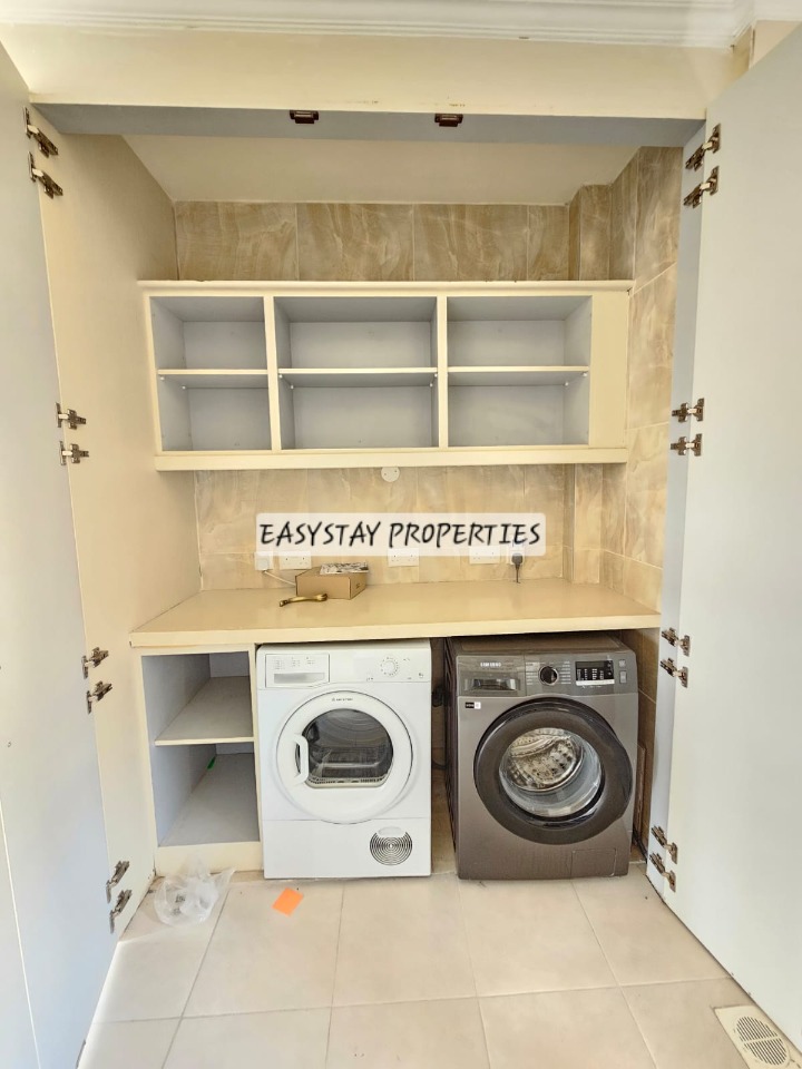 1-BEDROOM UNFURNISHED APARTMENT TO LET – LAVINGTON