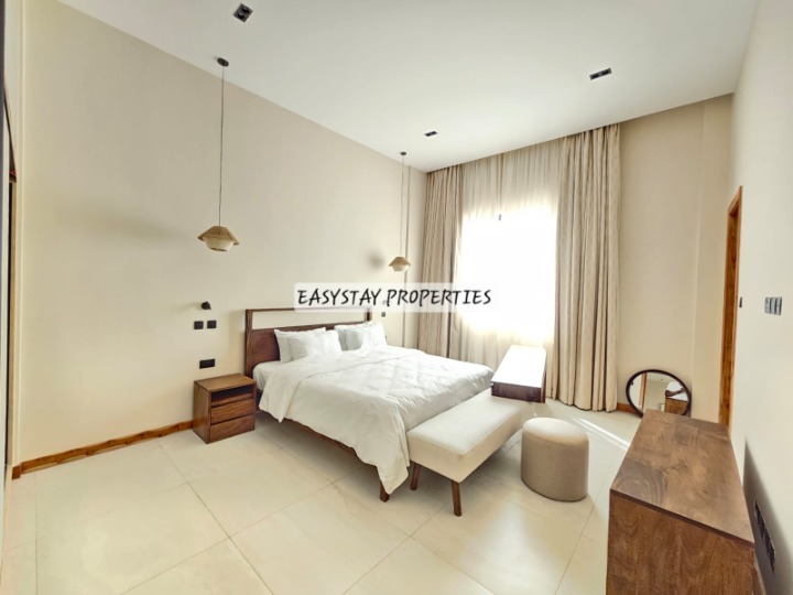 FURNISHED 4-BEDROOM + DSQ APARTMENT TO LET – LORESHO