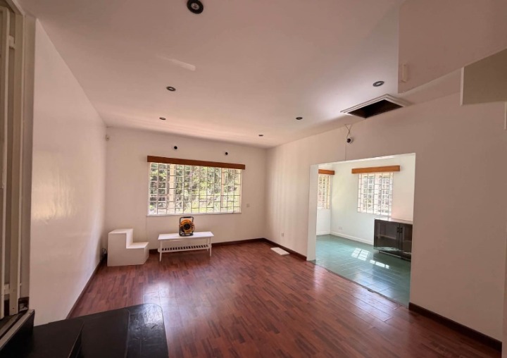 3-BEDROOM UNFURNISHED COTTAGE TO LET – SPRING VALLEY