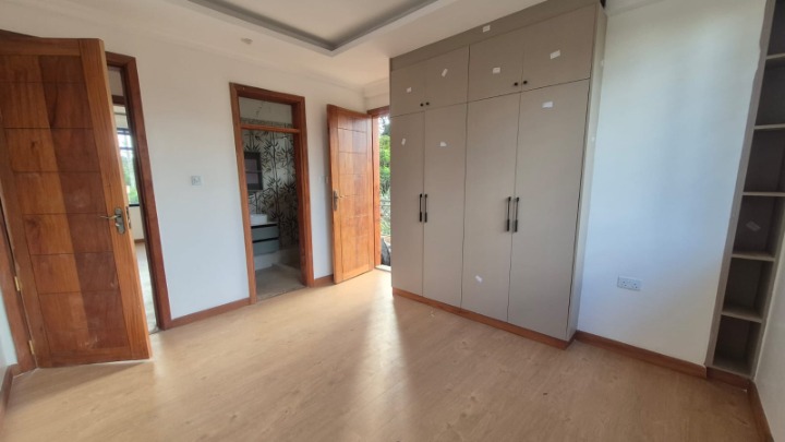 TO LET: 4-BEDROOM STANDALONE HOUSE – RUNDA