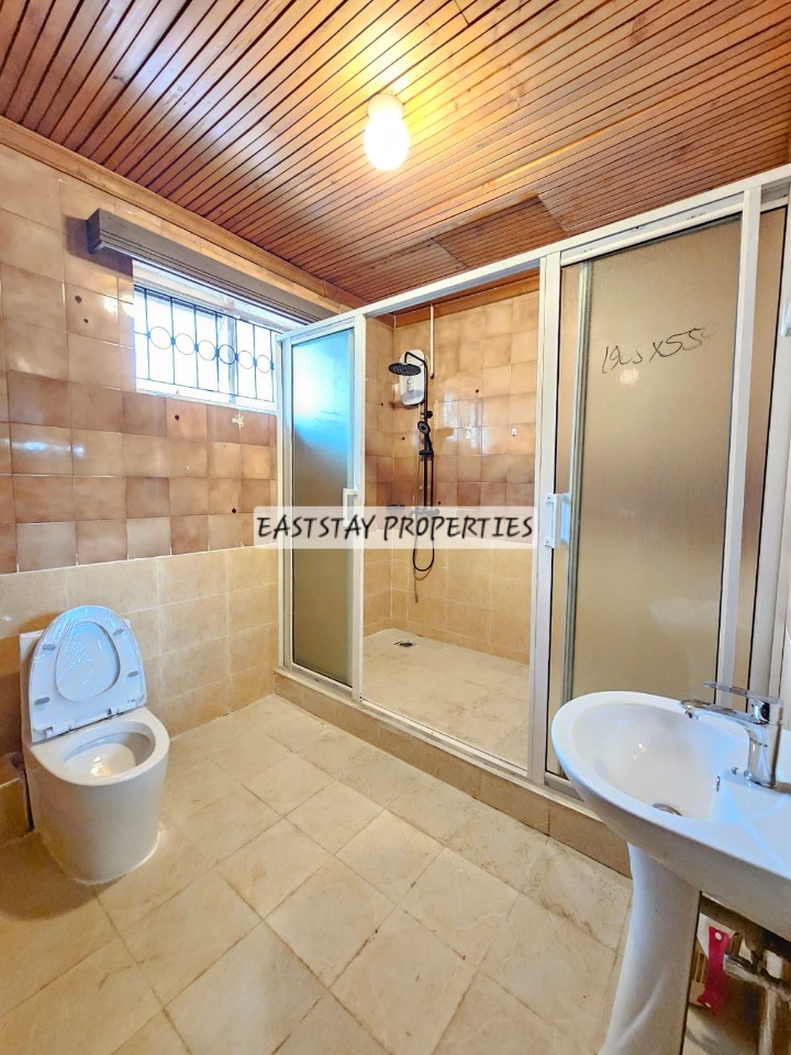 4 BEDROOM STANDALONE HOUSE FOR RENT - NYARI