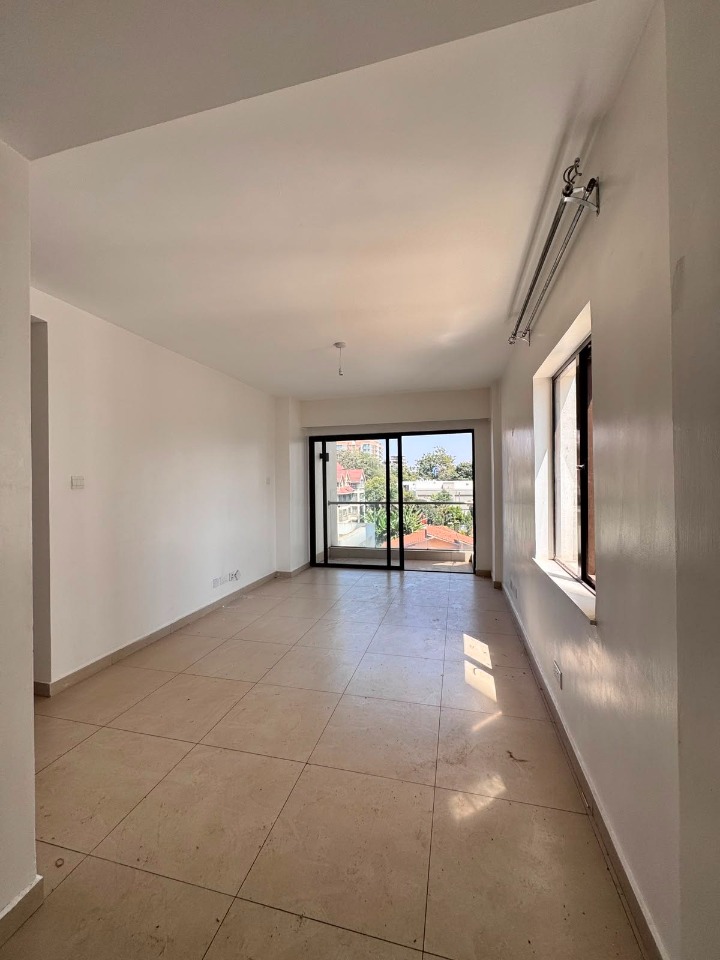 1-BEDROOM UNFURNISHED APARTMENT TO LET - LAVINGTON