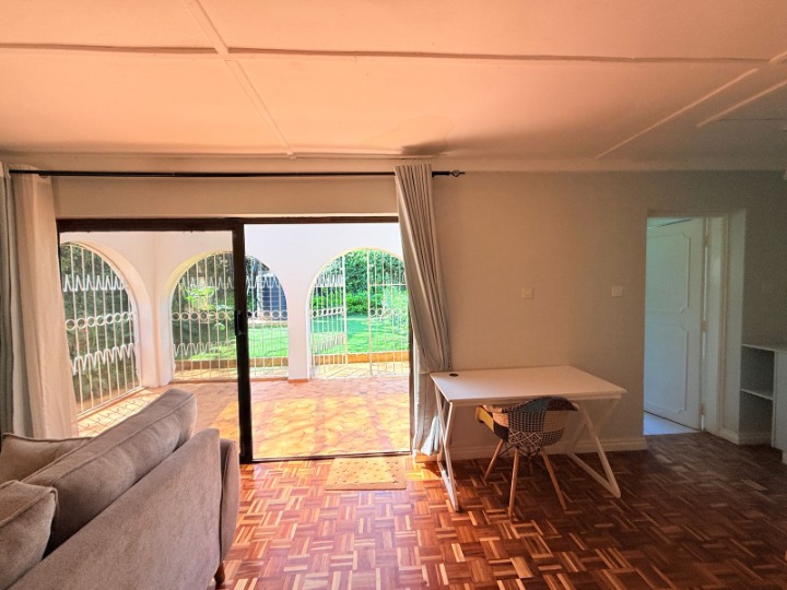 FURNISHED STUDIO COTTAGE TO LET - LORESHO