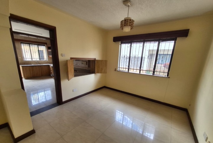 4-BEDROOM VILLA + DSQ FOR RENT – WESTLANDS