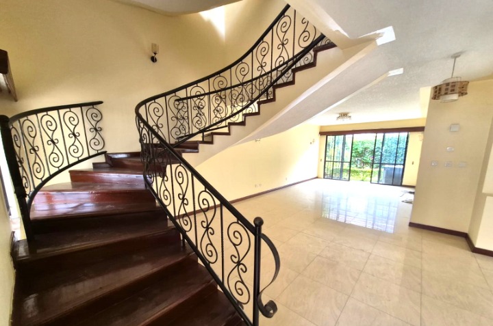 4-BEDROOM VILLA + DSQ FOR RENT – WESTLANDS