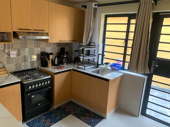 2-BEDROOM GUESTHOUSE FOR RENT - RUNDA