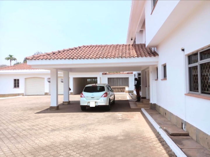 5-BEDROOM AMBASSADORIAL HOUSE TO LET – RUNDA