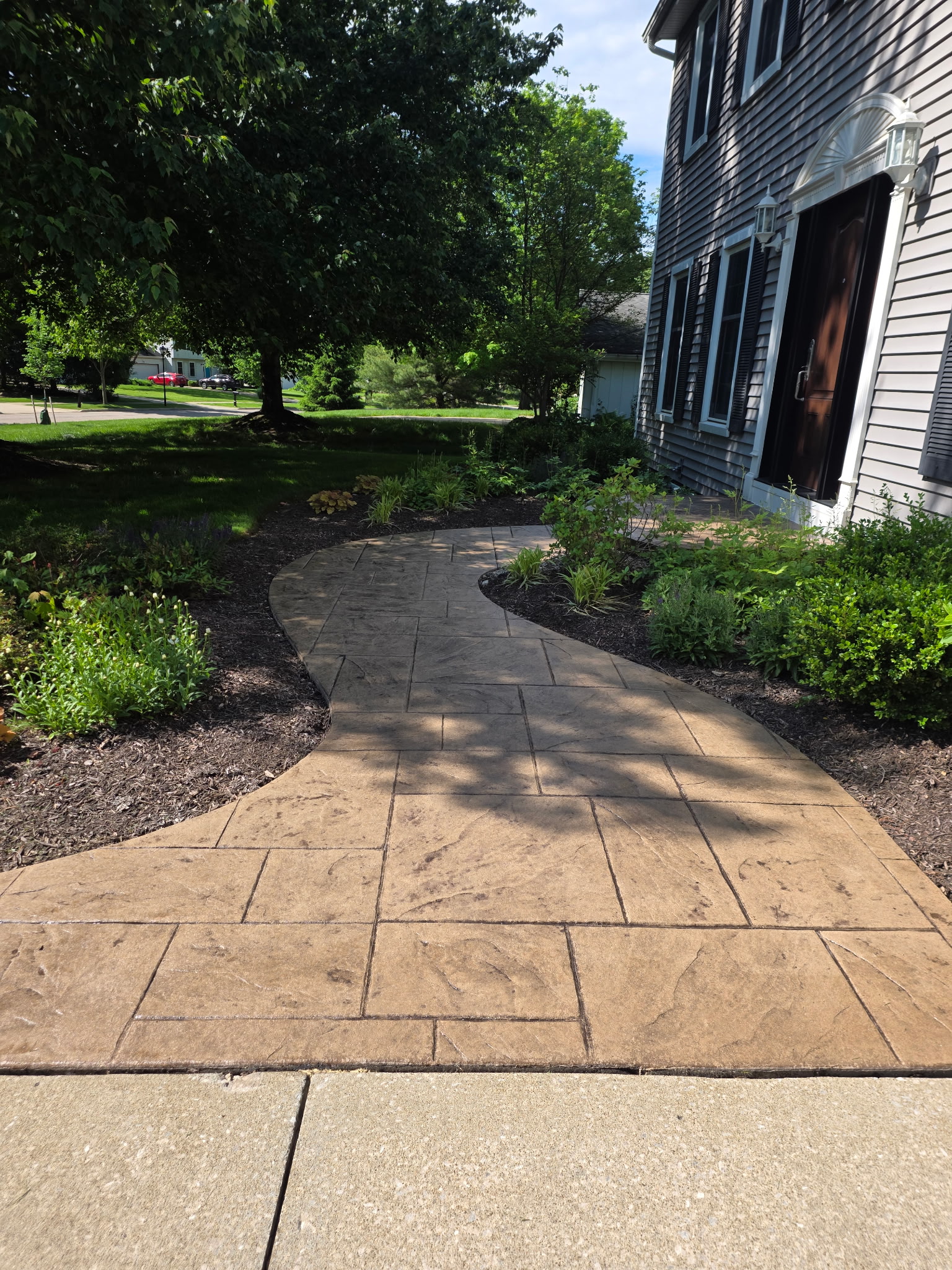 Slate pattern stamped concrete patio in Chagrin Falls