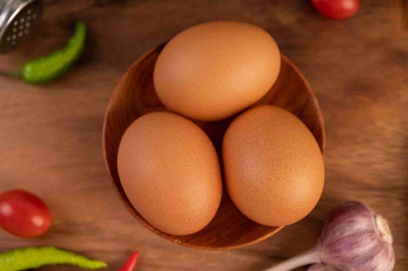 Desi Eggs | Free-Range, Hormone-Free | Farm Fresh view 2