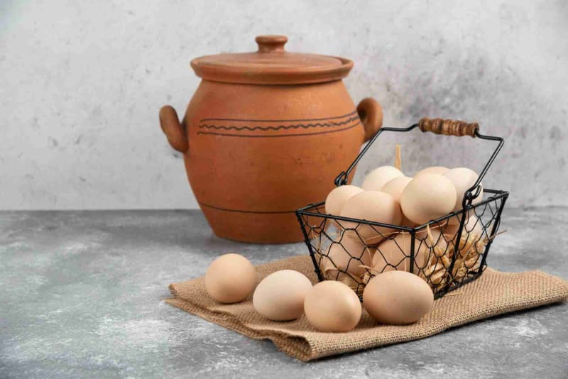 Desi Eggs | Free-Range, Hormone-Free | Farm Fresh view 3