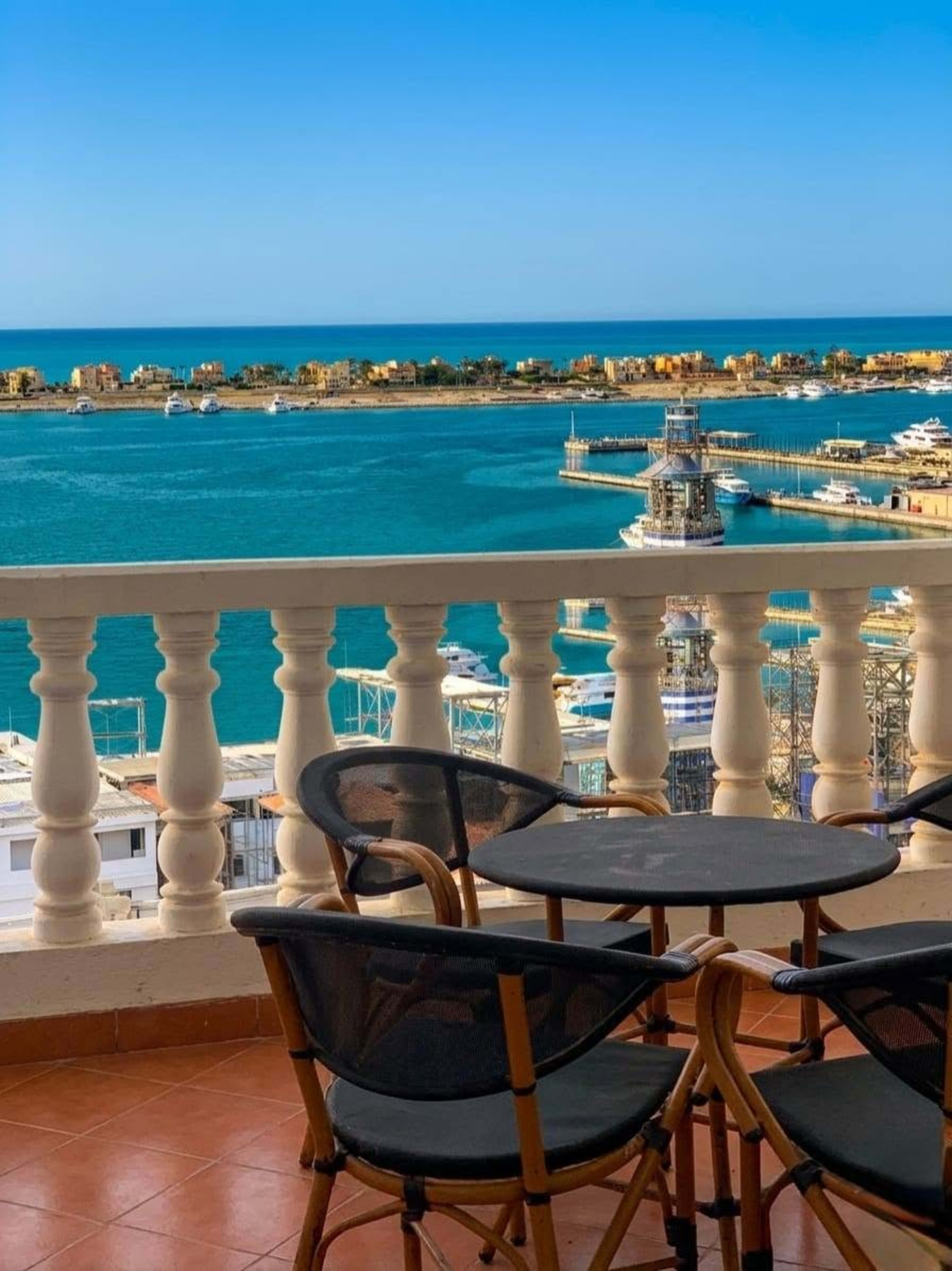 Duplex and Chalets for rent in Porto Marina 3