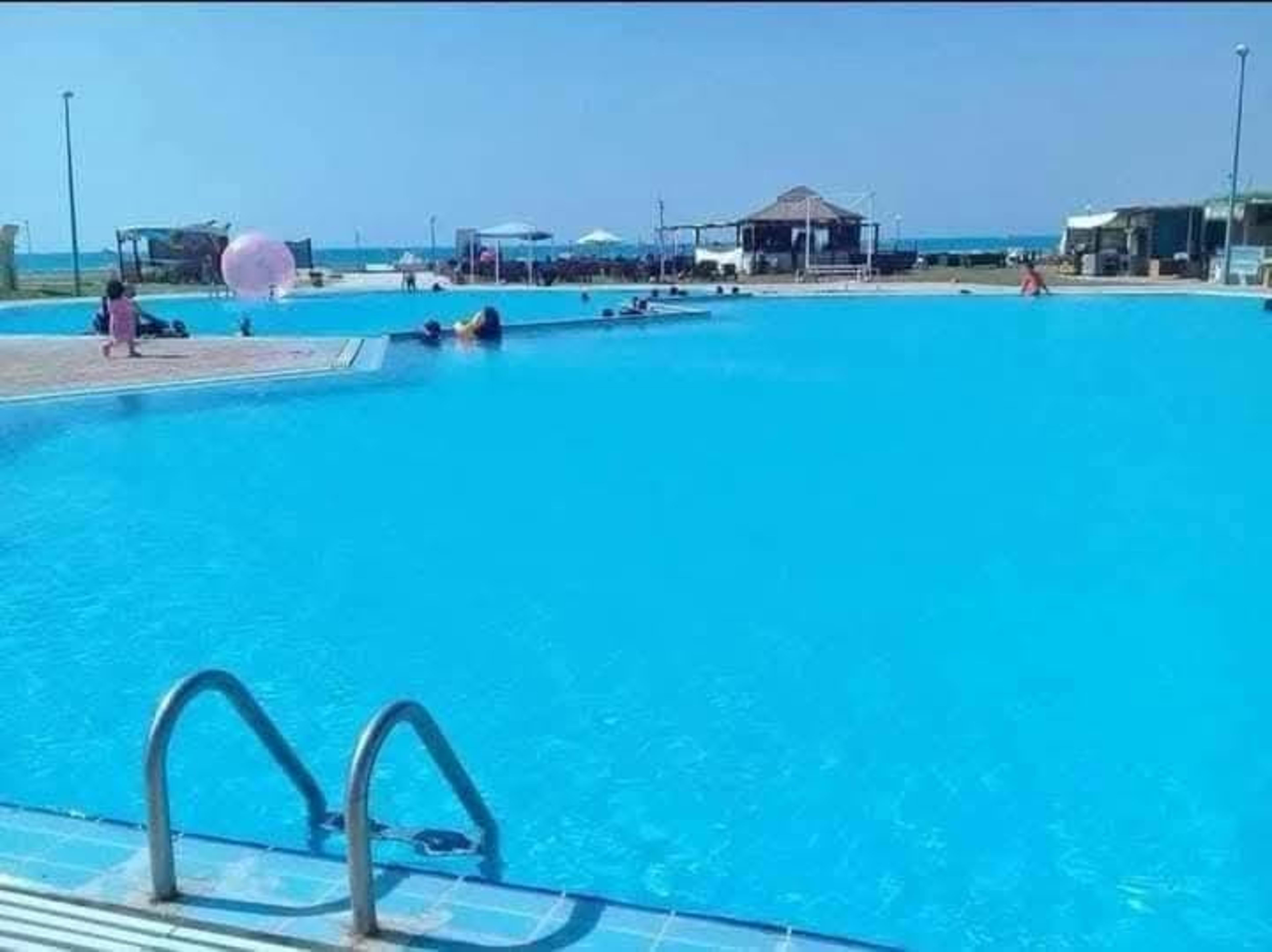 شالية 2 غرف للإيجار في كازابيانكا الساحل الشمالي 2
