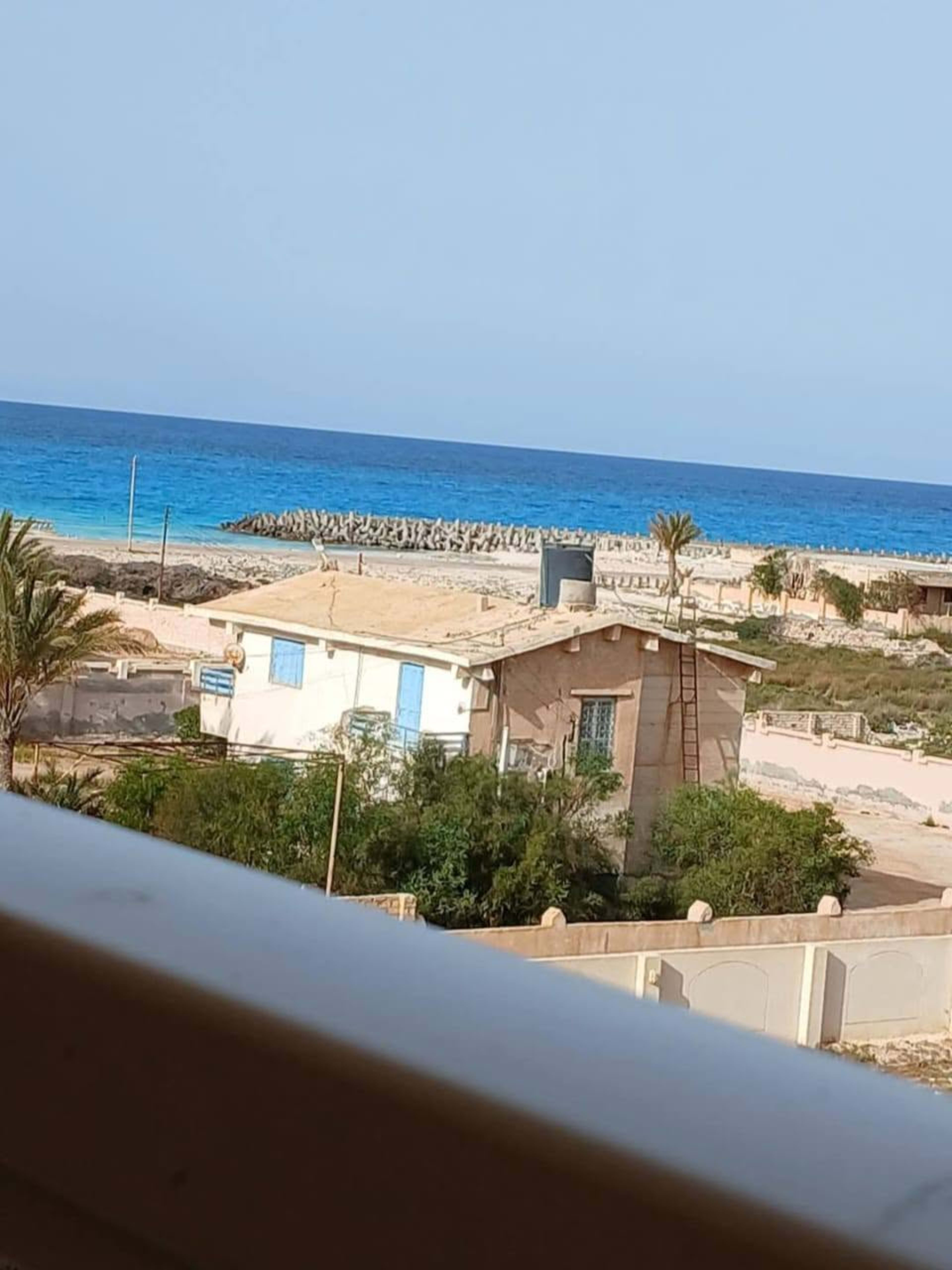 شاليه للإيجار في مرسى مطروح شاطئ زمردة 1