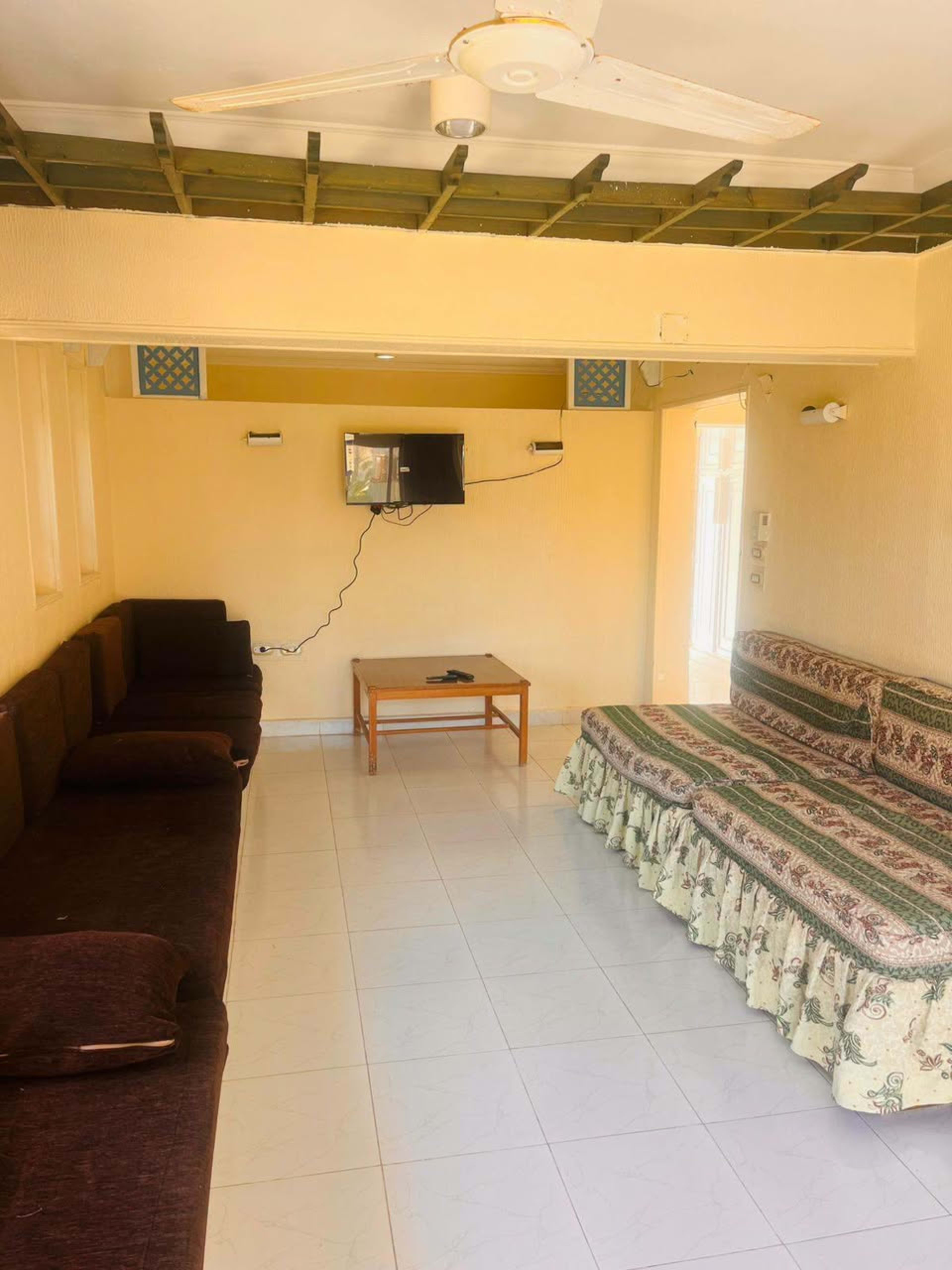 Chalet for rent in Maraqia Village 4