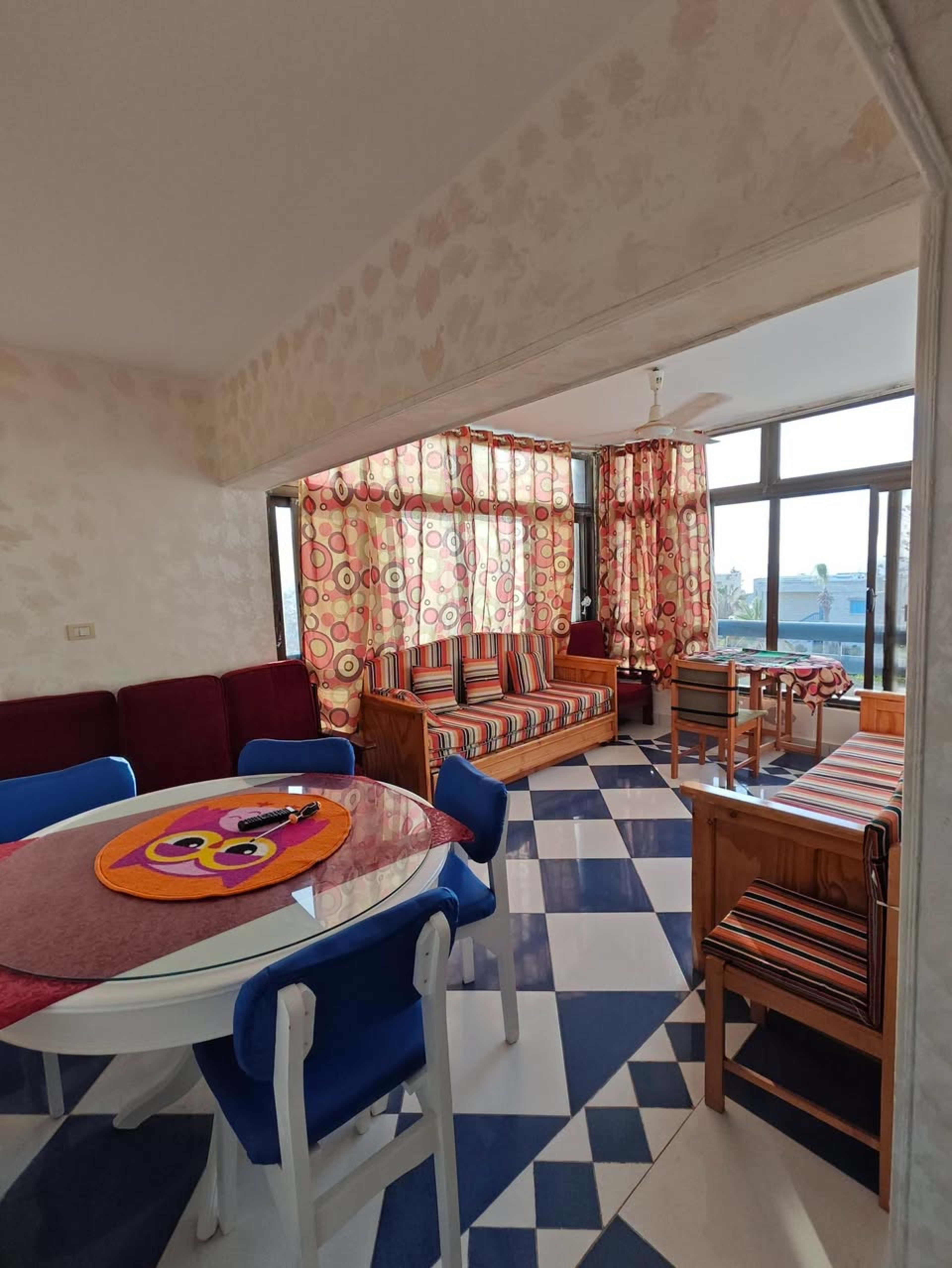 Chalet with 2 bedrooms for rent in Maraqia Village 2