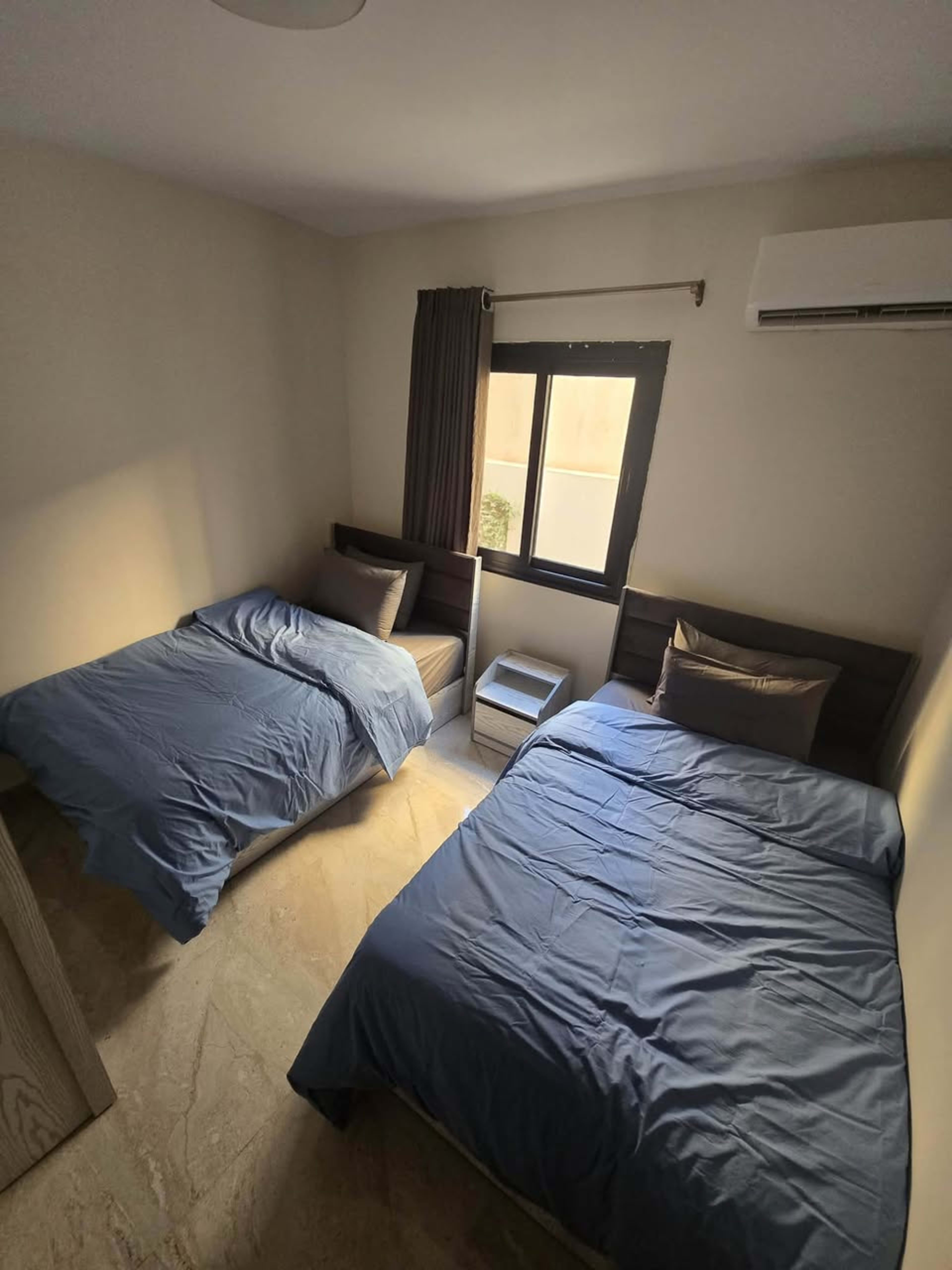 Furnished 3-bedroom apartment for rent in District 7 1