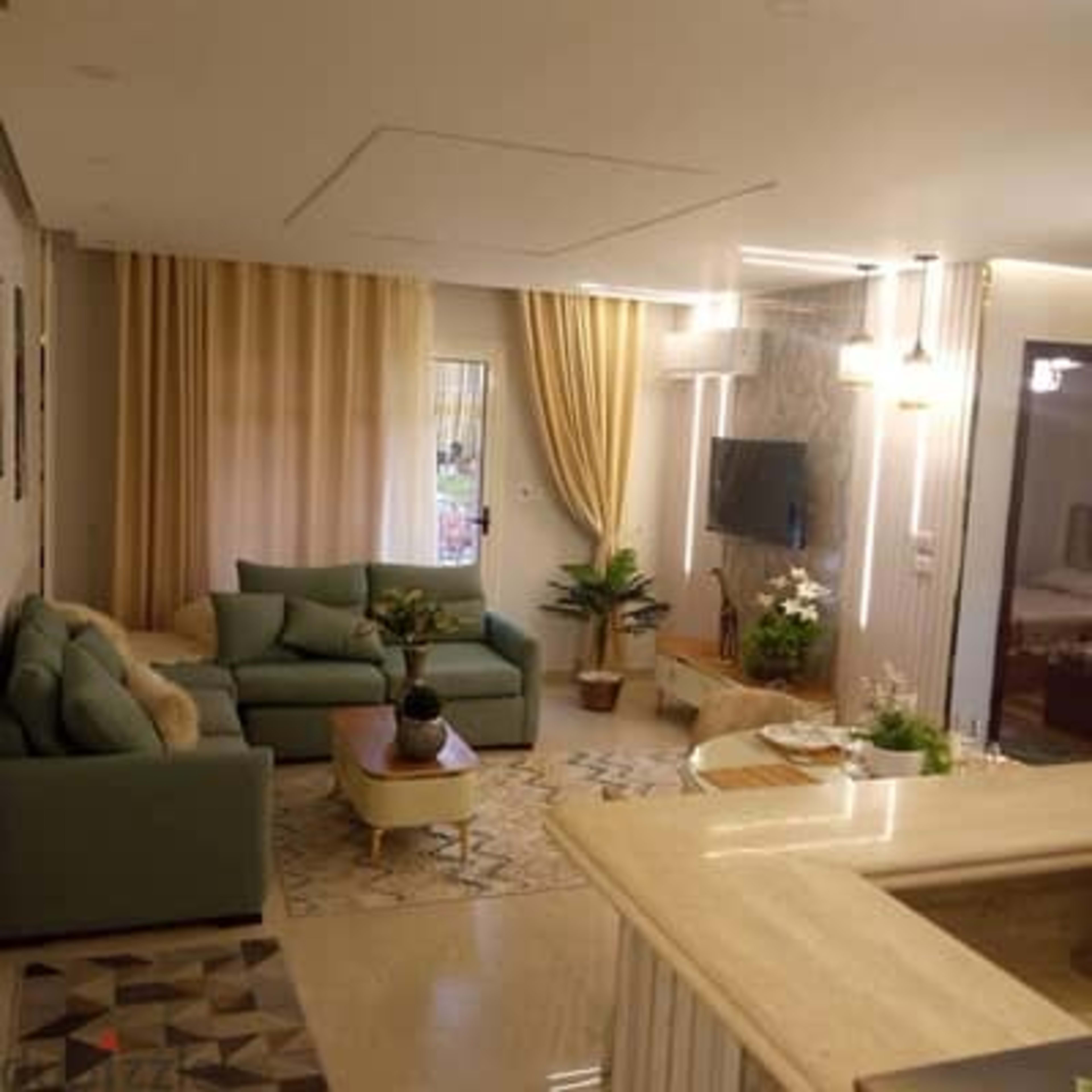 شقه لايجار في مدينتي B7 مجموعه 72 عماره 17 شقه 1 2