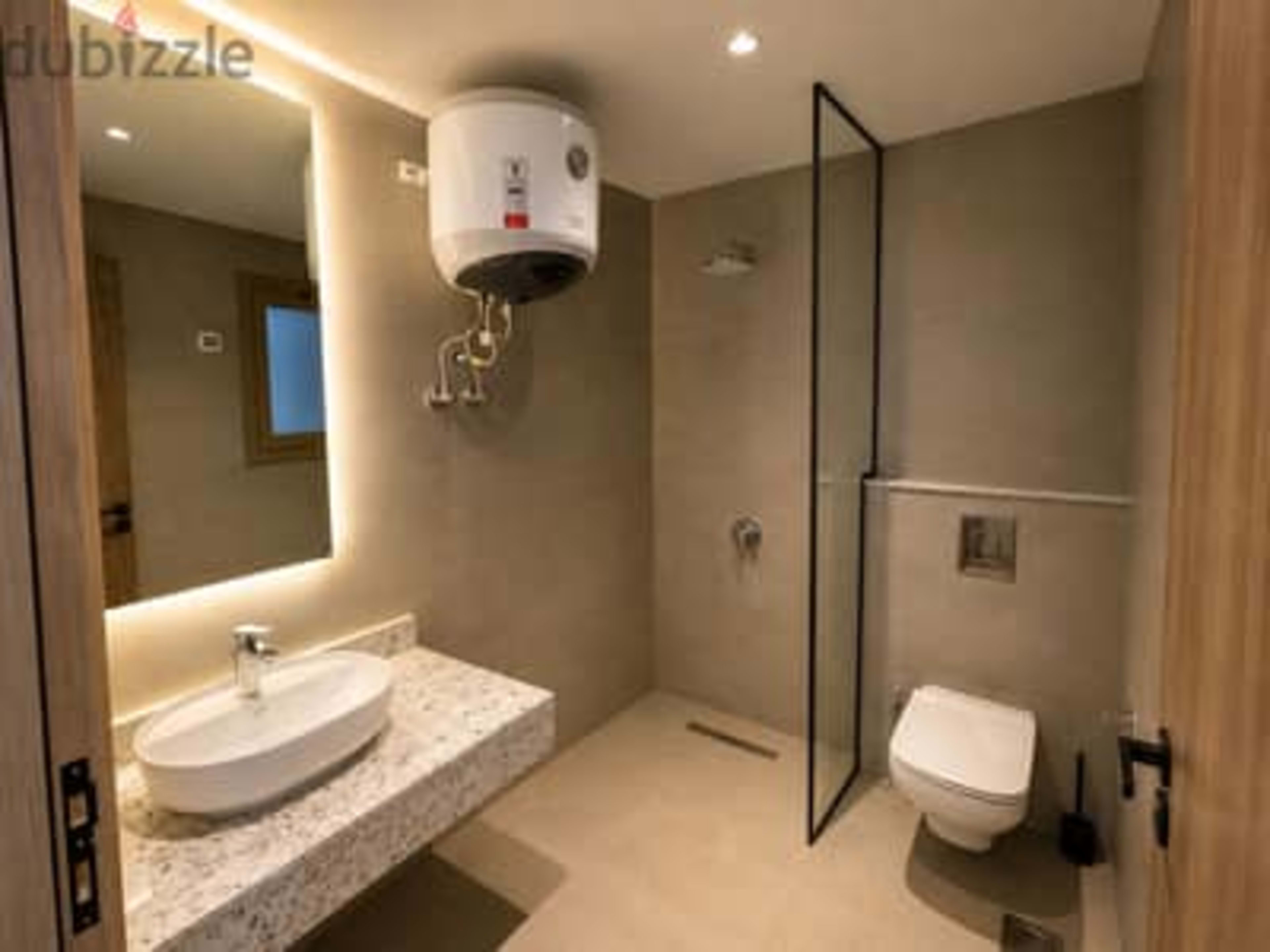 Premium 2 bedroom at hacienda west 8