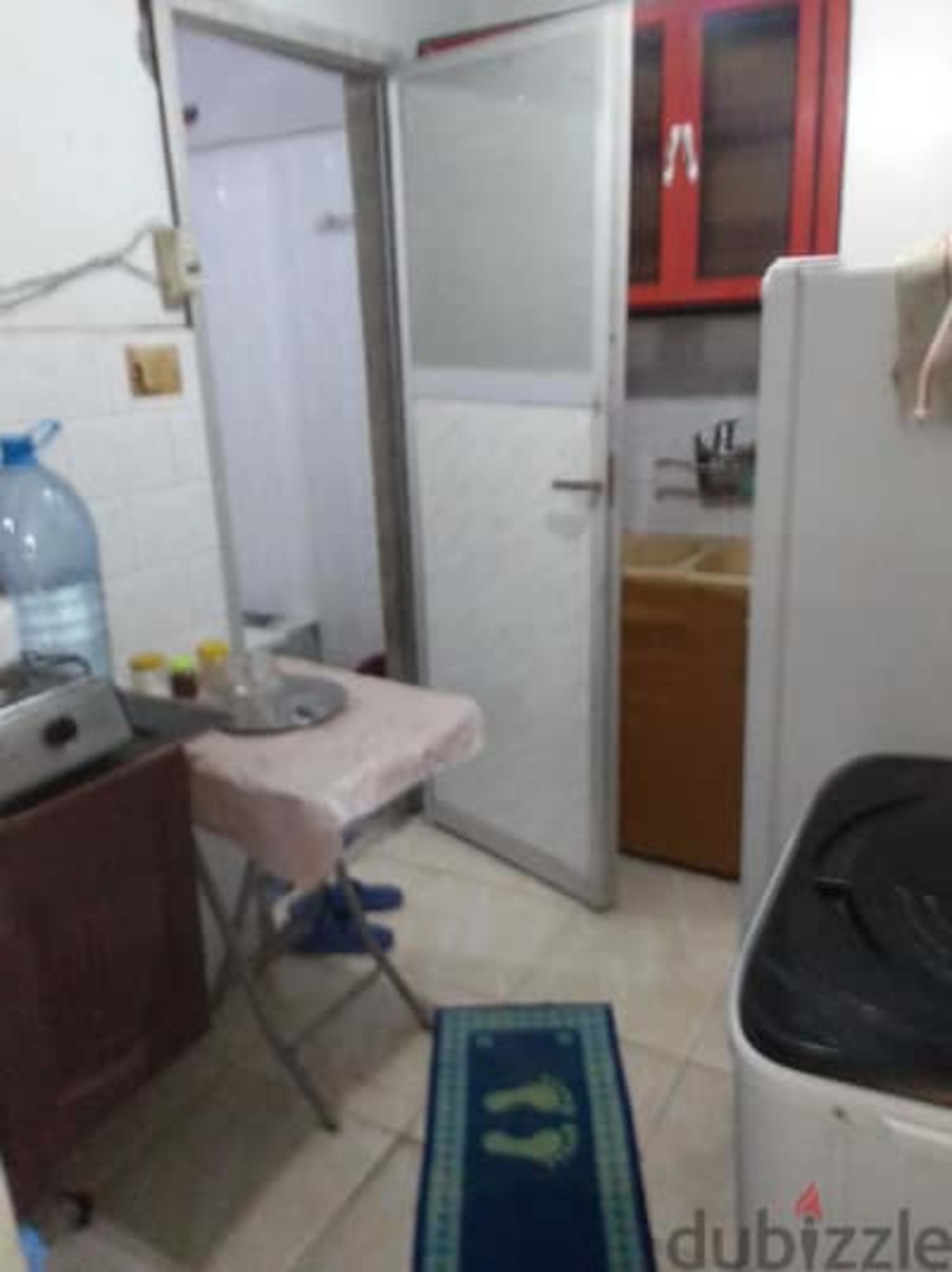 للايجار مفروش لاي مدة . 1