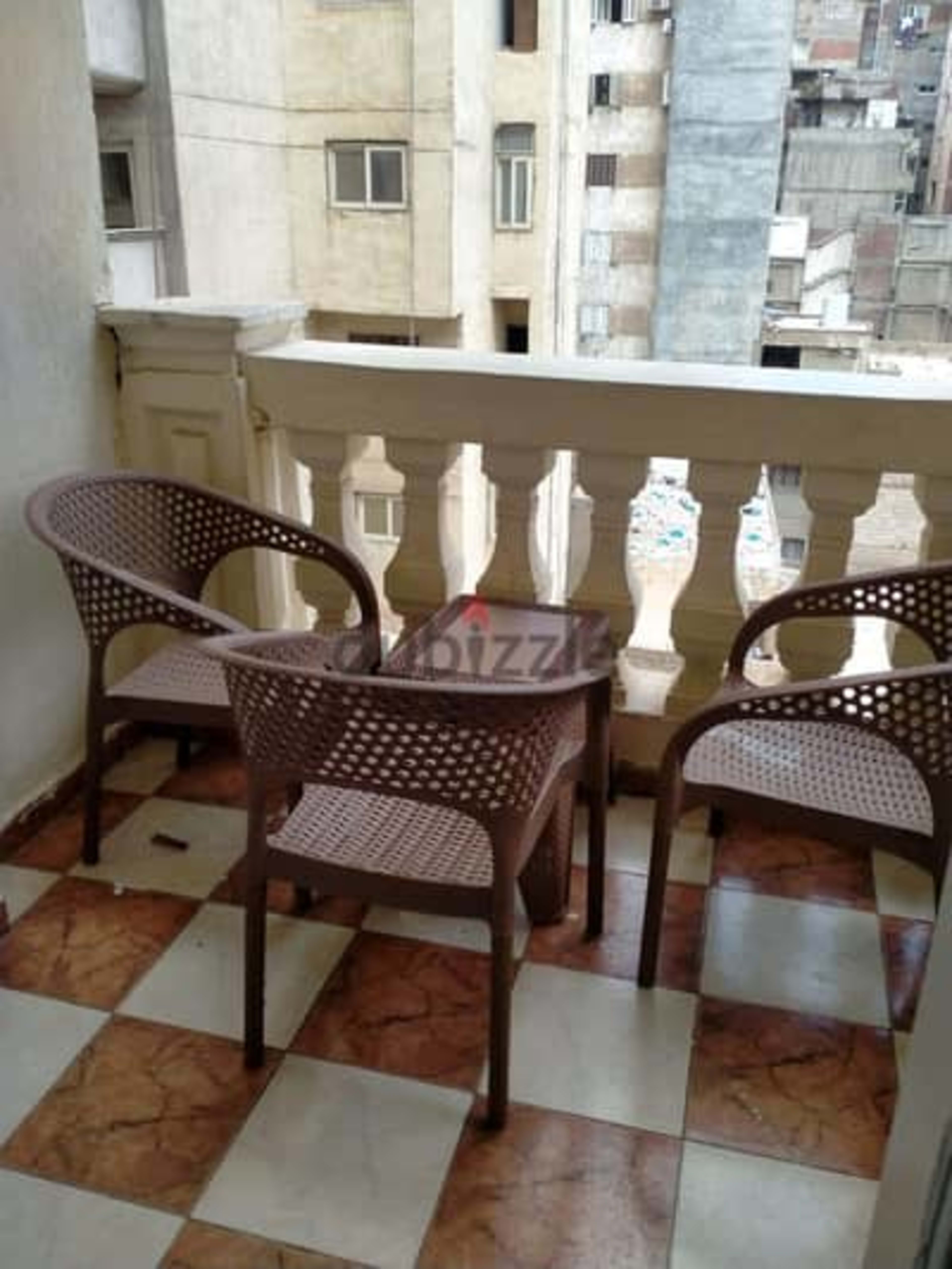 مفروشة علي البحر أعالي البحار من المالك 3