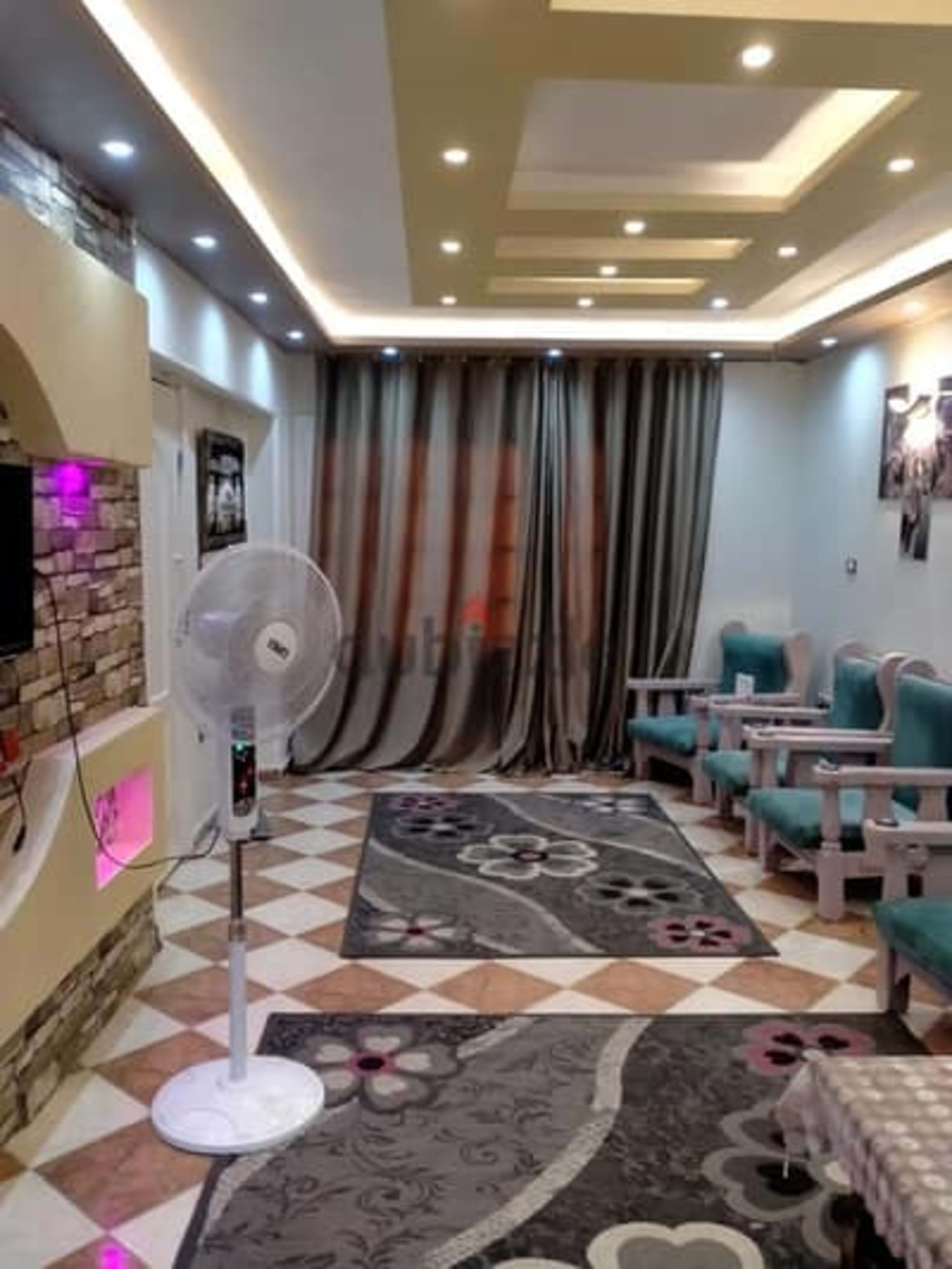 مفروشة علي البحر أعالي البحار من المالك 4