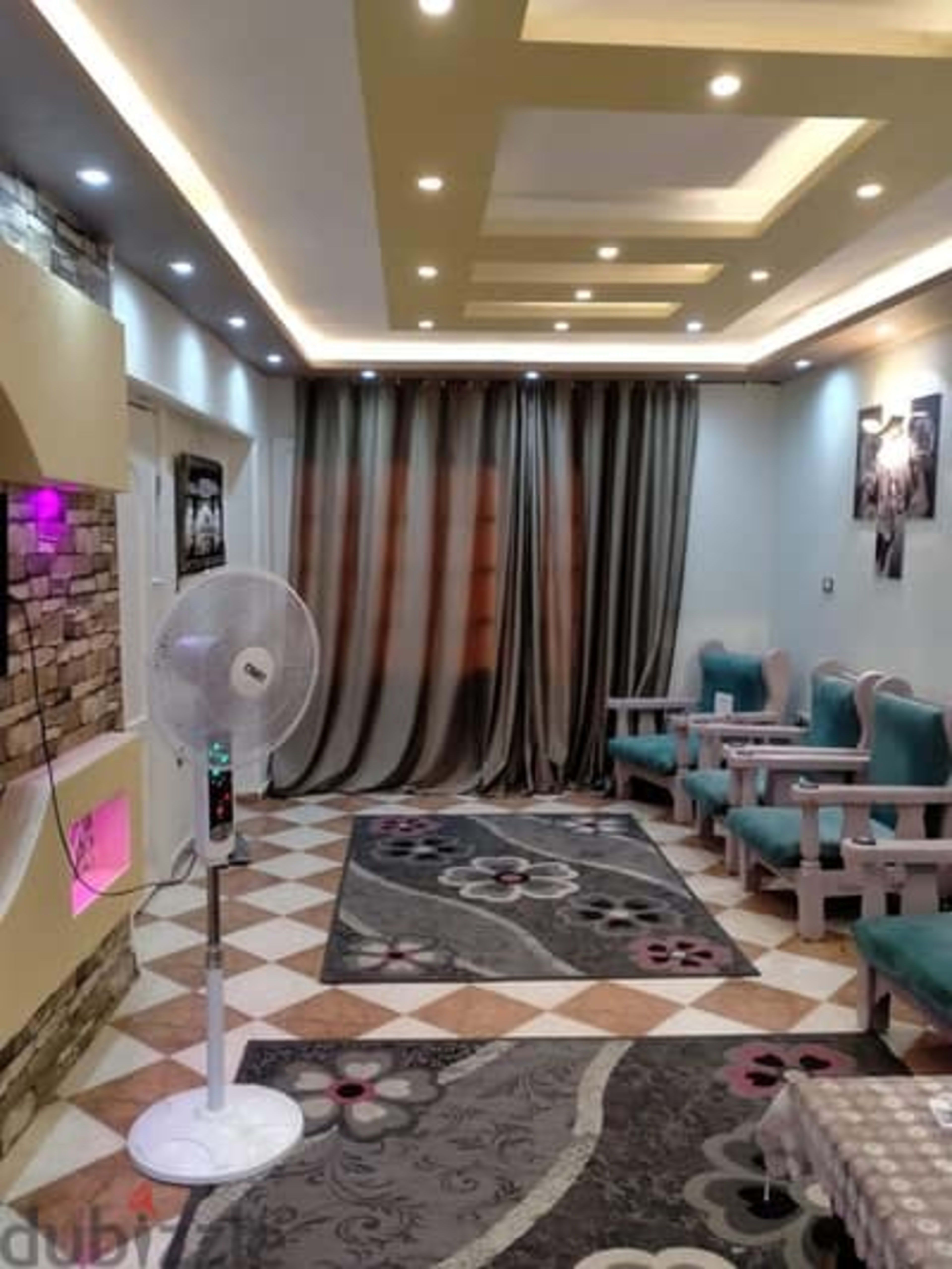 مفروشة علي البحر أعالي البحار من المالك 5